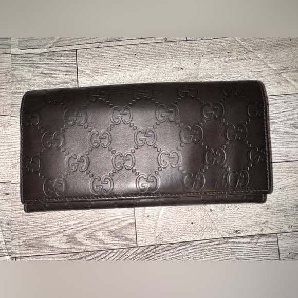 Authentic Gucci Dark Brown Embossed Leather Card Holder/wallet - Picture 2 of 11